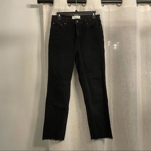 Abercrombie Ultra High Rise Ankle Straight Black Denim